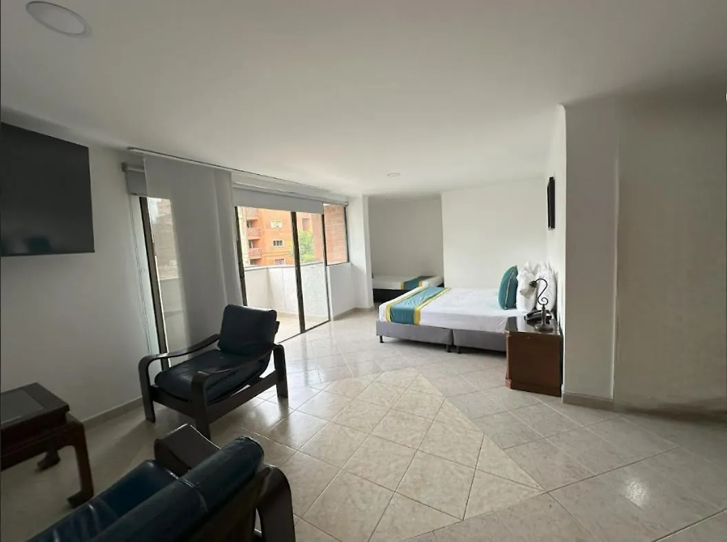 ***  Hotel Lukas Medellín Colombie