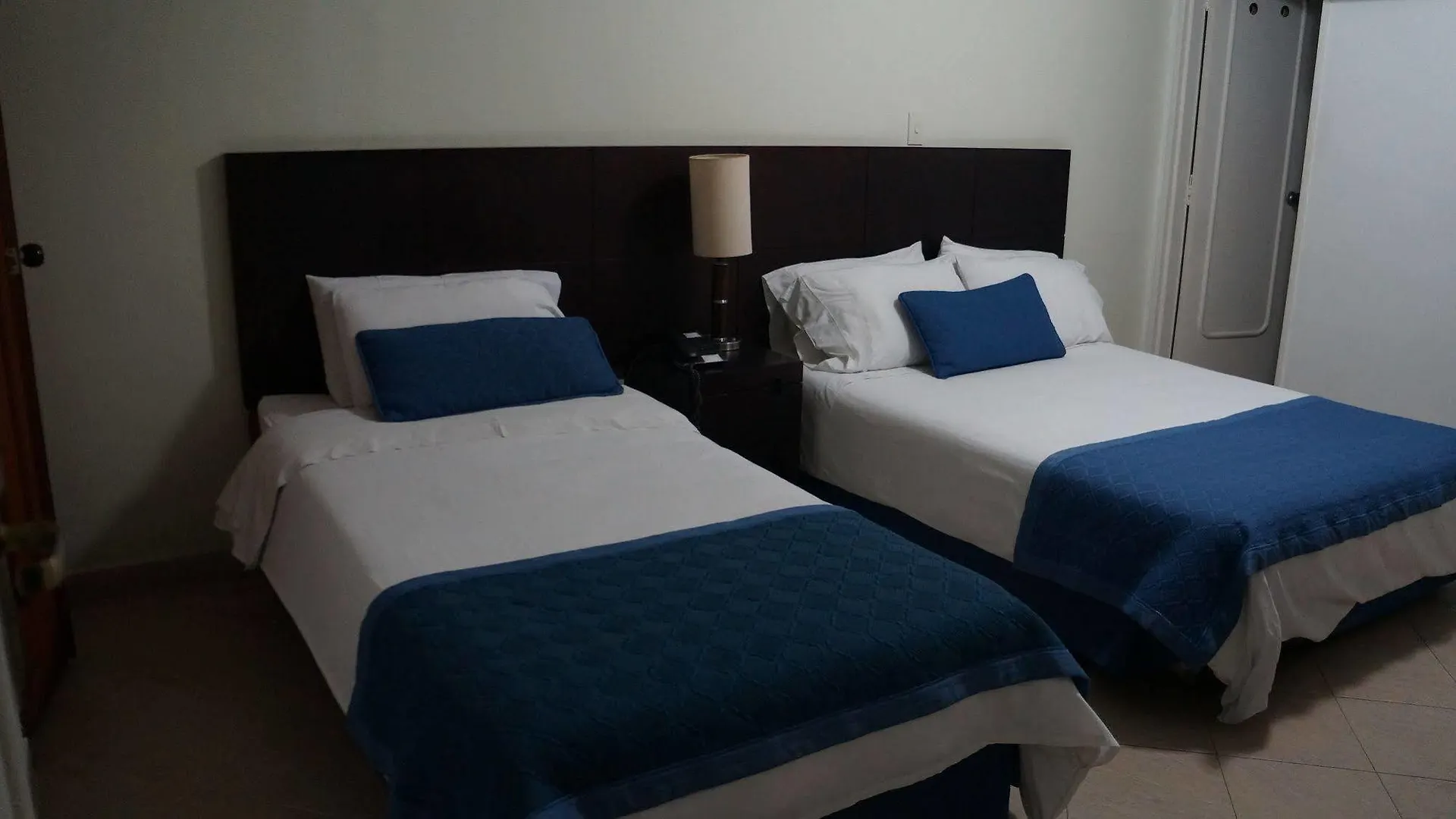 ***  Hotel Lukas Medellín Colombie