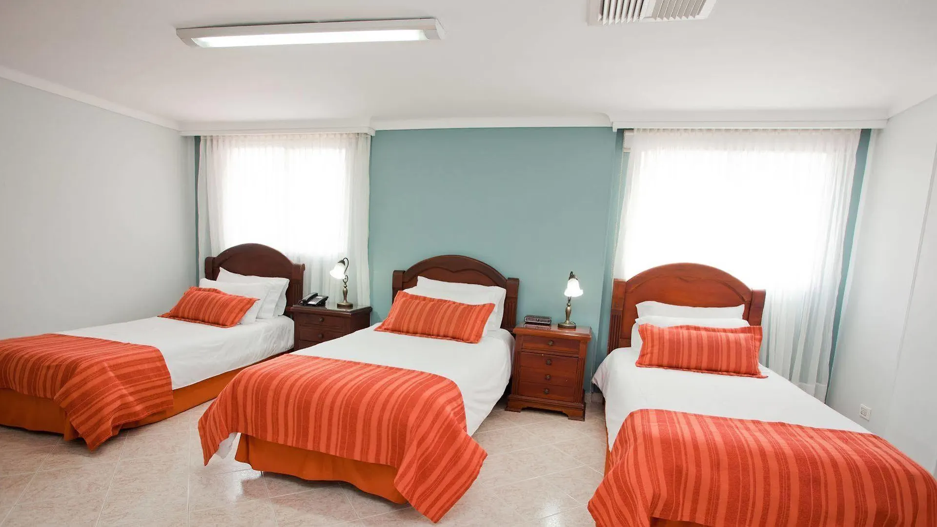 Hotel Lukas Medellín 3*,